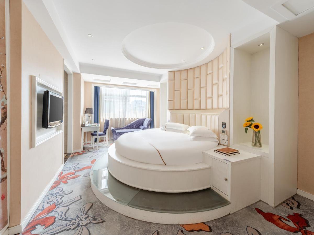 Lingshang Hotel Yiwu  Exterior photo